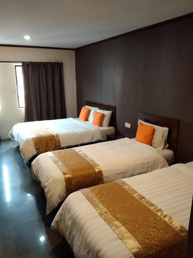One World Hotel Kulai Εξωτερικό φωτογραφία