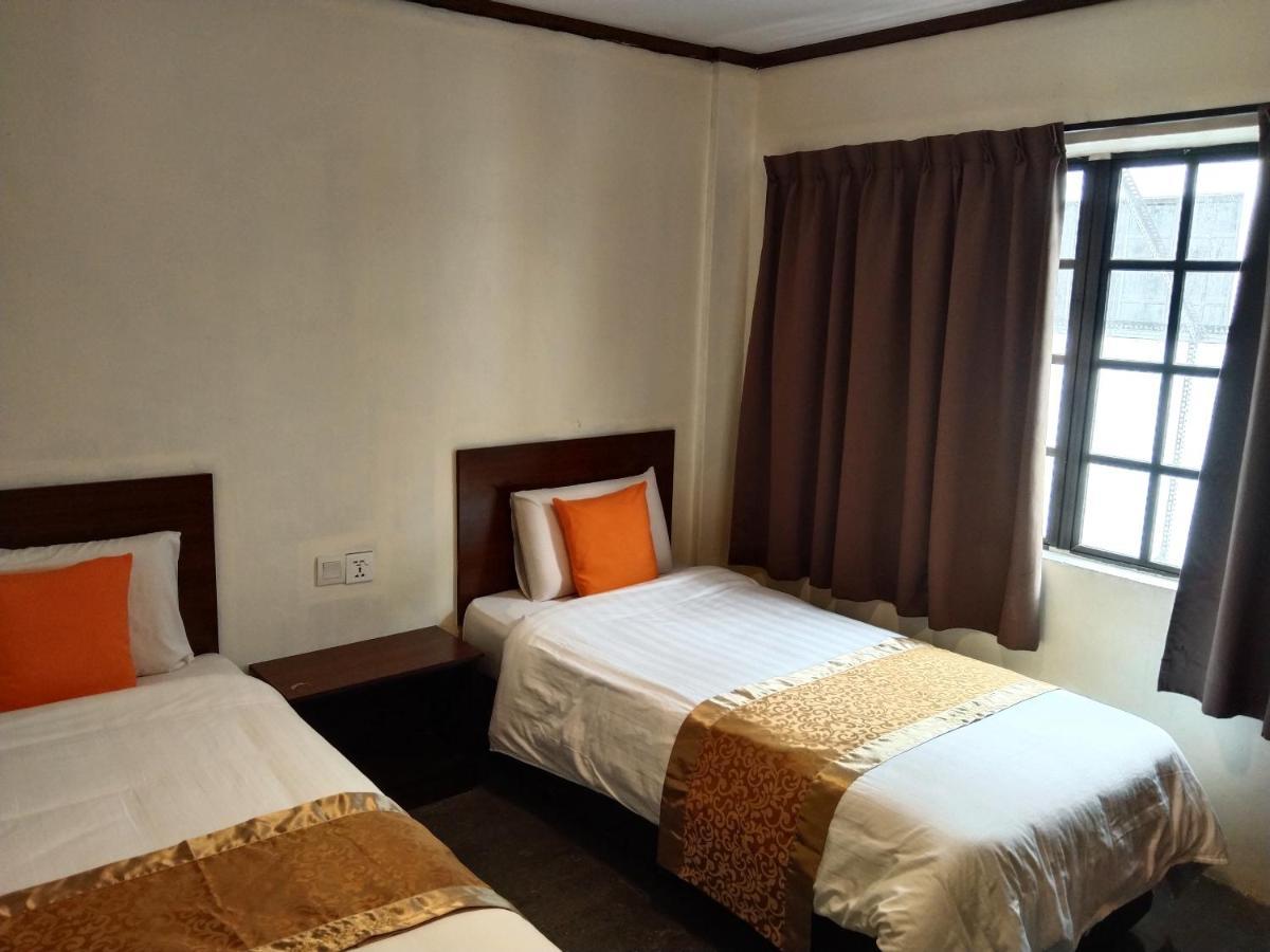 One World Hotel Kulai Εξωτερικό φωτογραφία