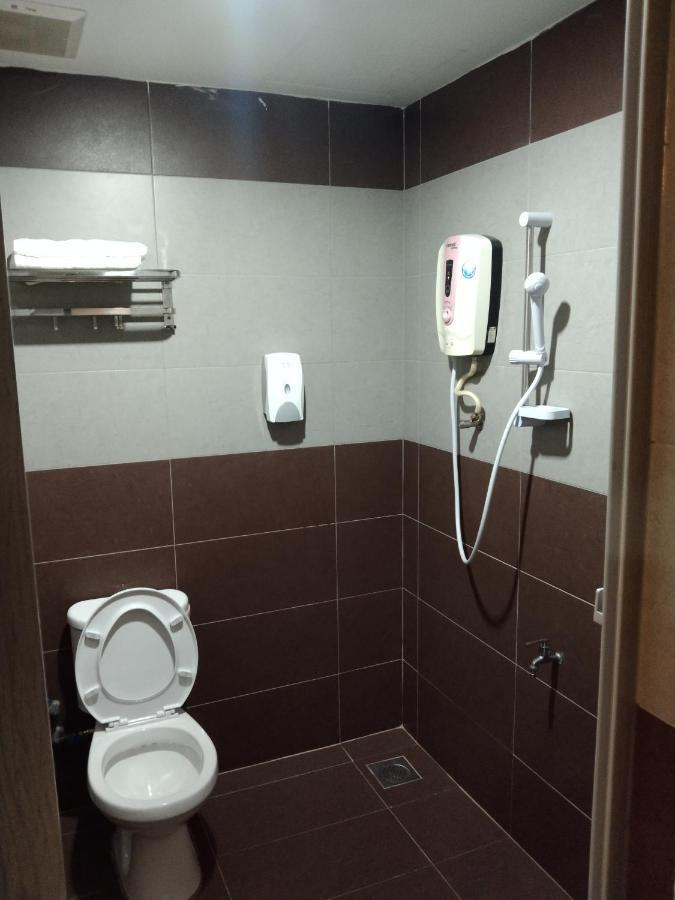 One World Hotel Kulai Εξωτερικό φωτογραφία