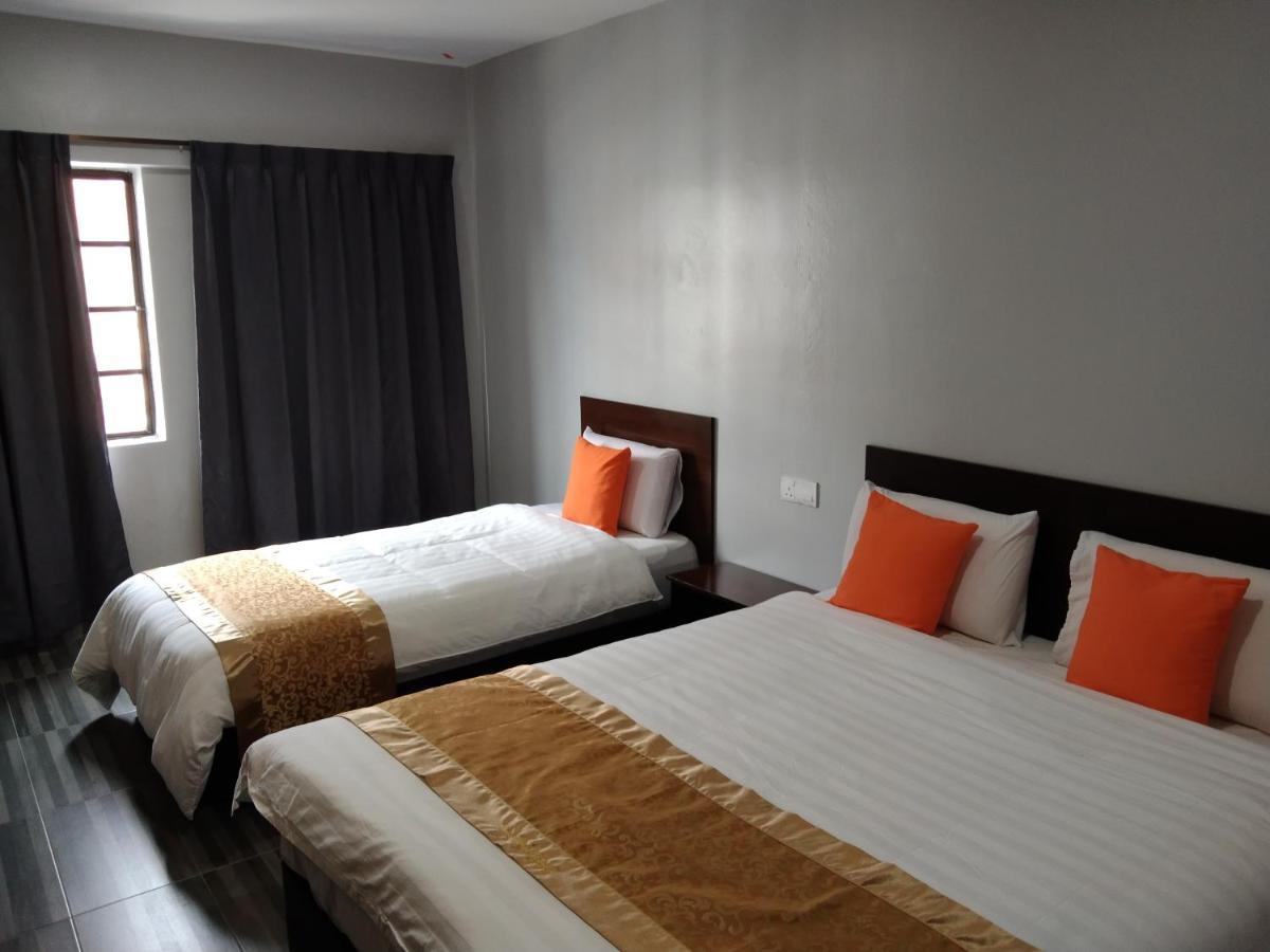 One World Hotel Kulai Εξωτερικό φωτογραφία