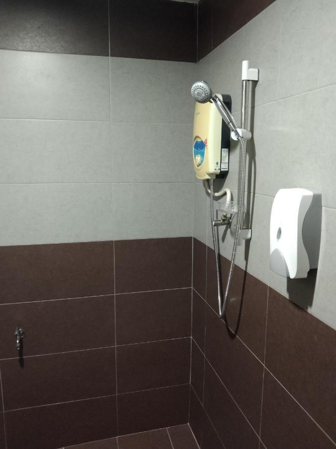 One World Hotel Kulai Εξωτερικό φωτογραφία
